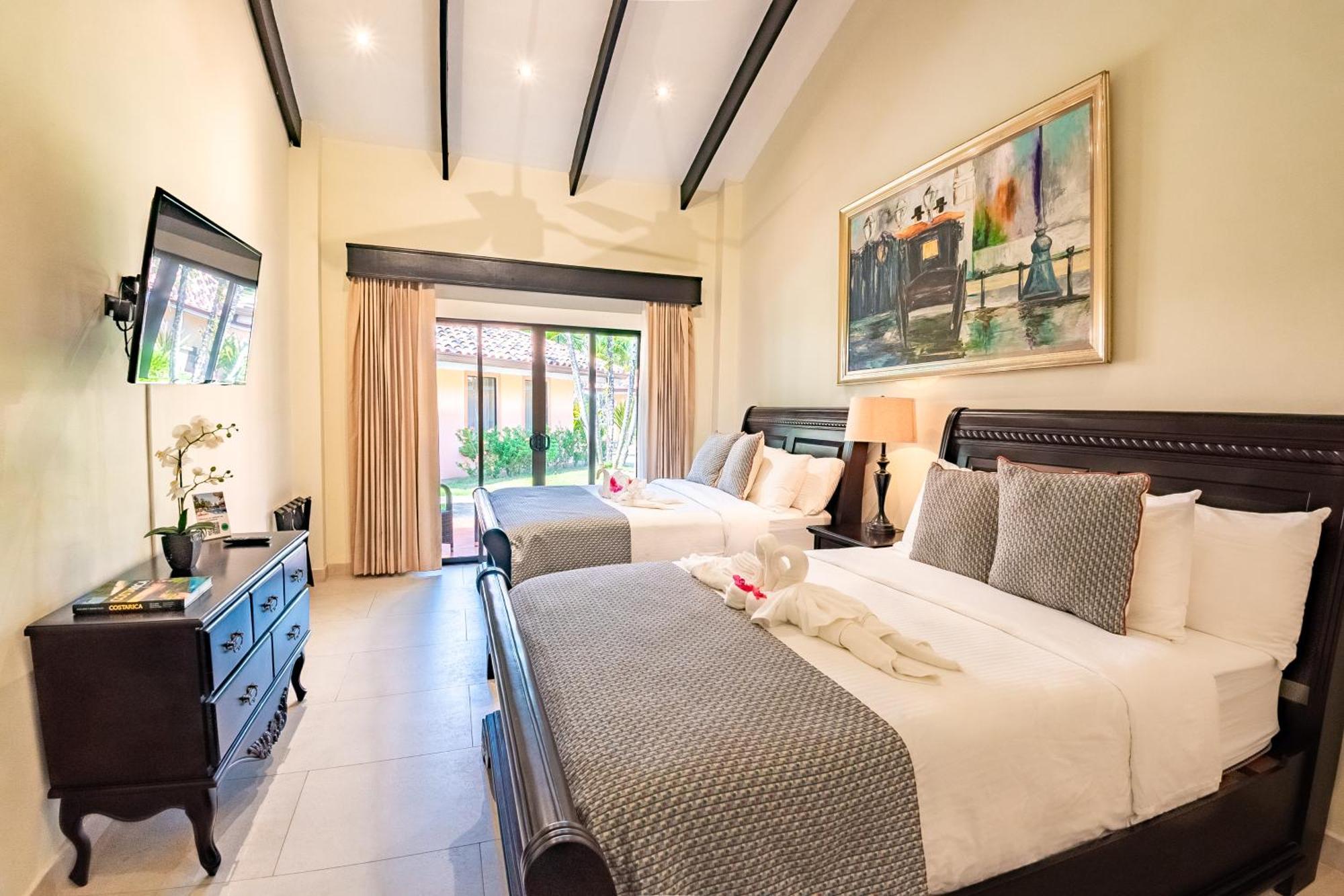 Sunset Del Mar Beach Resort إستريلوس إيسته المظهر الخارجي الصورة