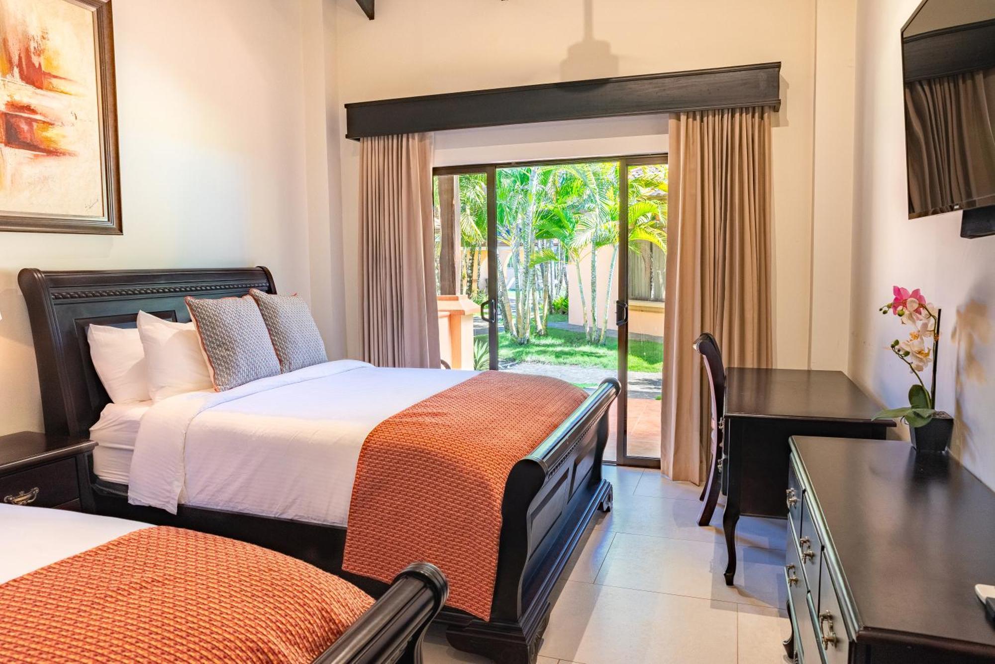 Sunset Del Mar Beach Resort إستريلوس إيسته المظهر الخارجي الصورة