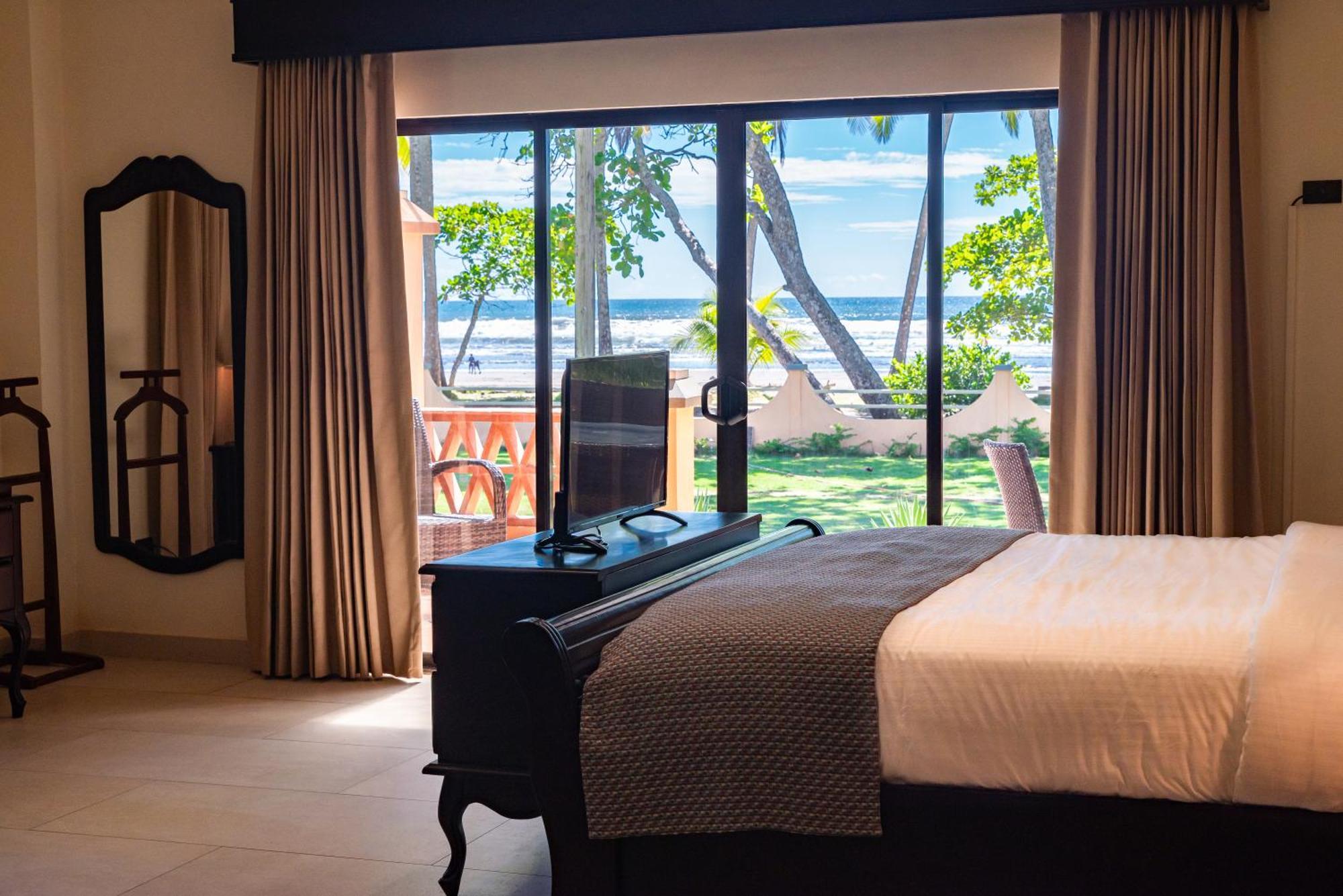 Sunset Del Mar Beach Resort إستريلوس إيسته المظهر الخارجي الصورة