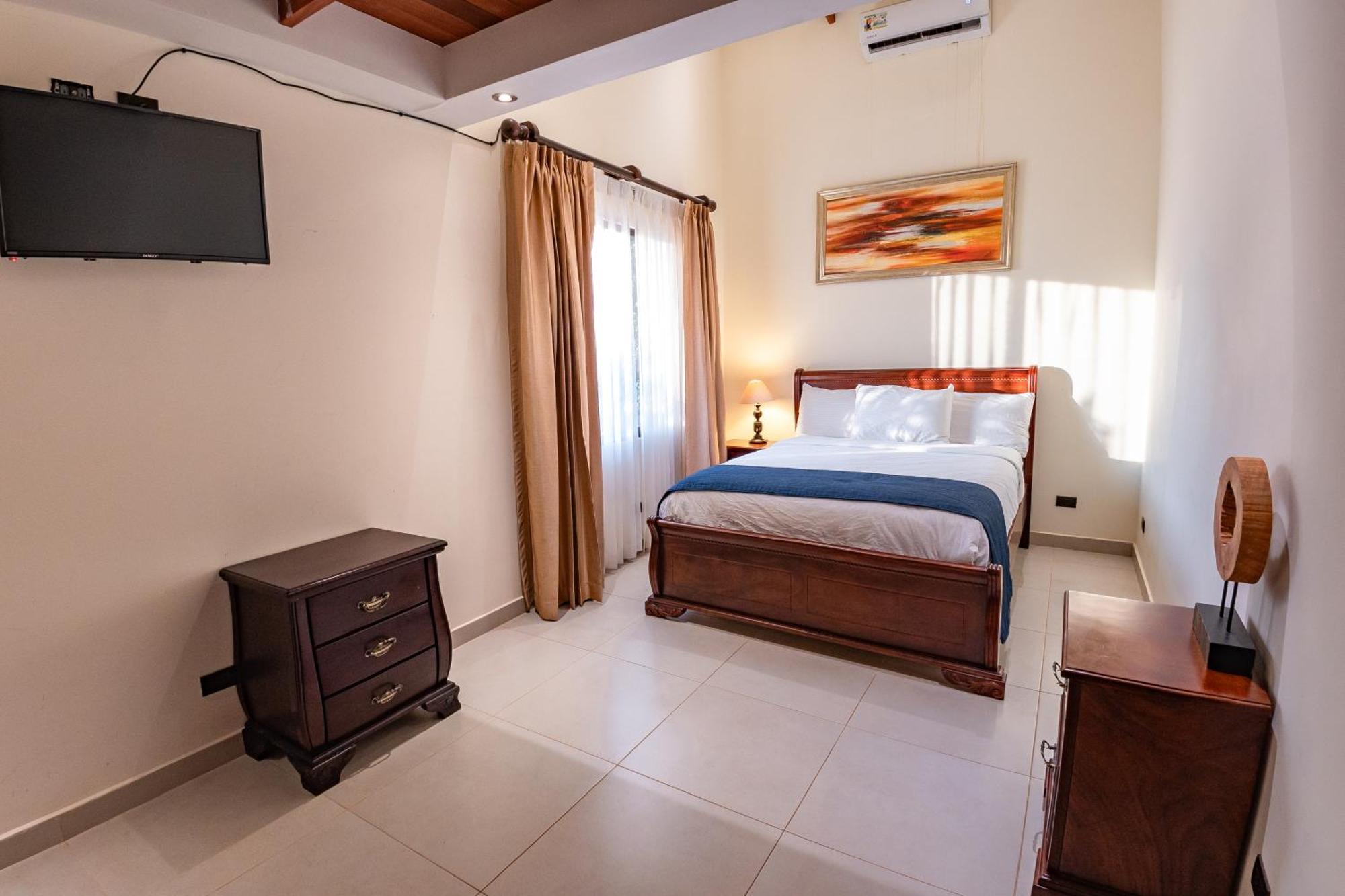 Sunset Del Mar Beach Resort إستريلوس إيسته المظهر الخارجي الصورة