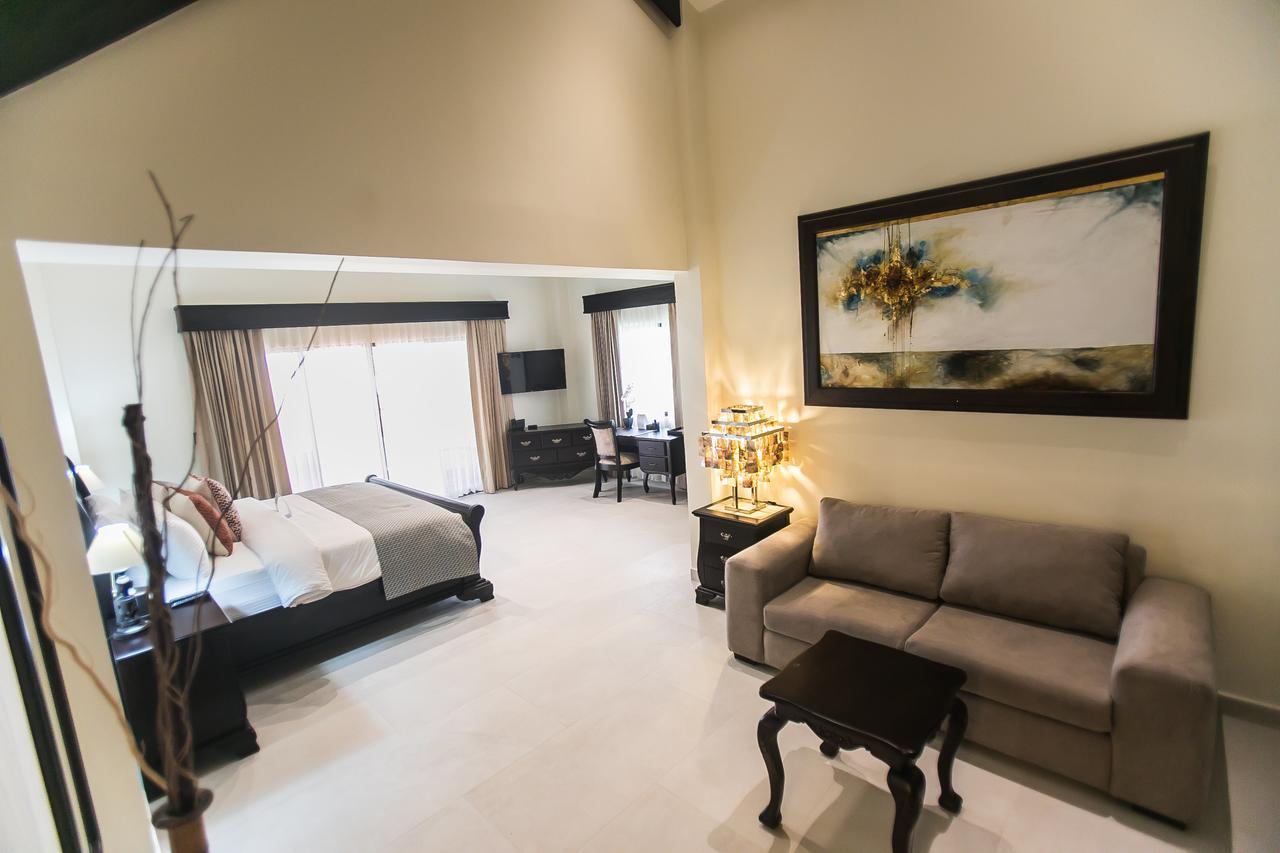 Sunset Del Mar Beach Resort إستريلوس إيسته المظهر الخارجي الصورة